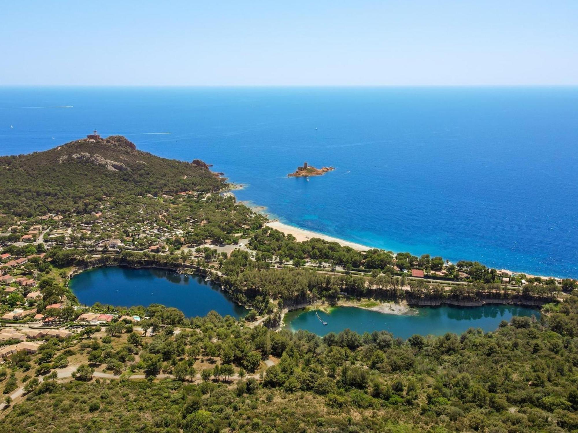 T2 En Rez De Jardin Privatif Cloture , Cap Esterel Pierre Et Vacances ,Piscine Chauffee Des Le 05 Avril Au 02 Novembre Saint-Raphaël Dış mekan fotoğraf