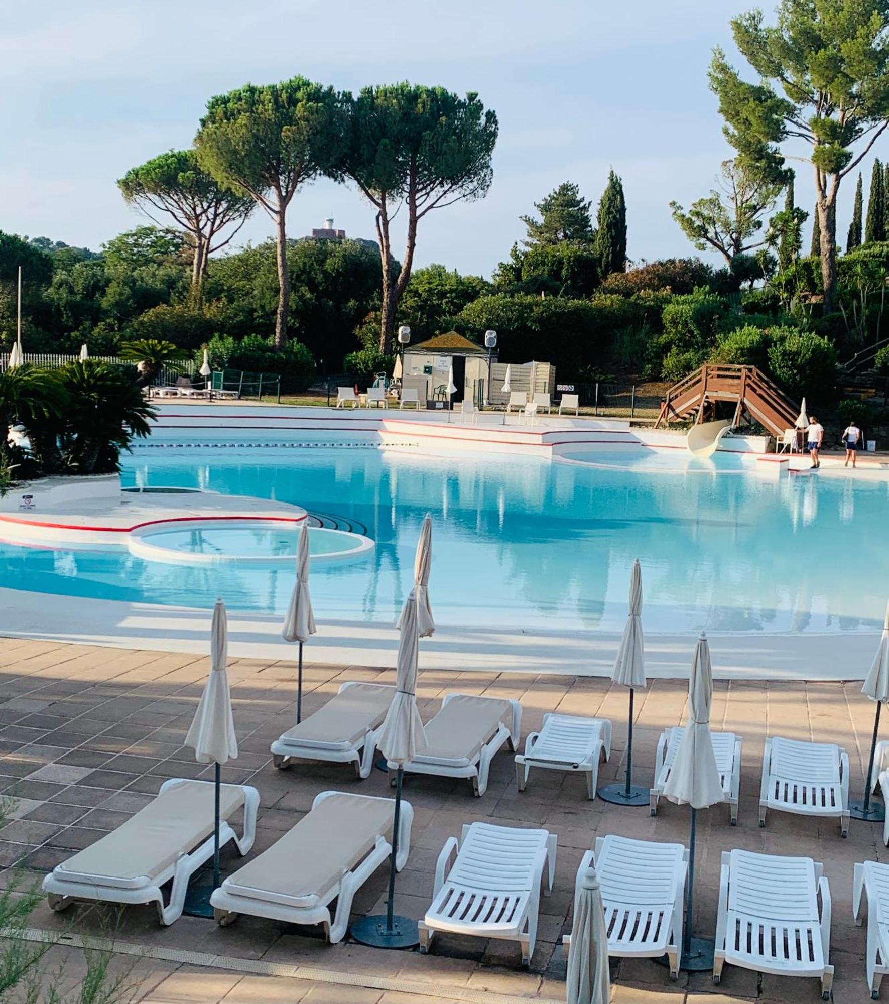 T2 En Rez De Jardin Privatif Cloture , Cap Esterel Pierre Et Vacances ,Piscine Chauffee Des Le 05 Avril Au 02 Novembre Saint-Raphaël Dış mekan fotoğraf